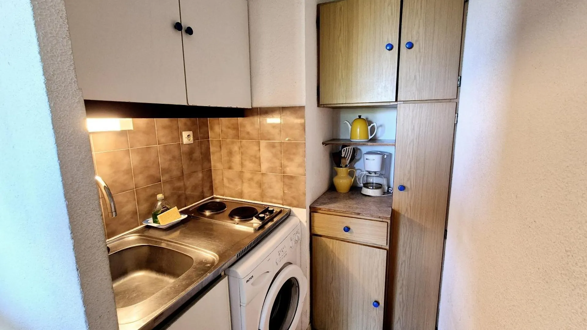 Appartement Vue Mer Dans Grand Domaine Avec Piscine. Six-Fours-les-Plages
